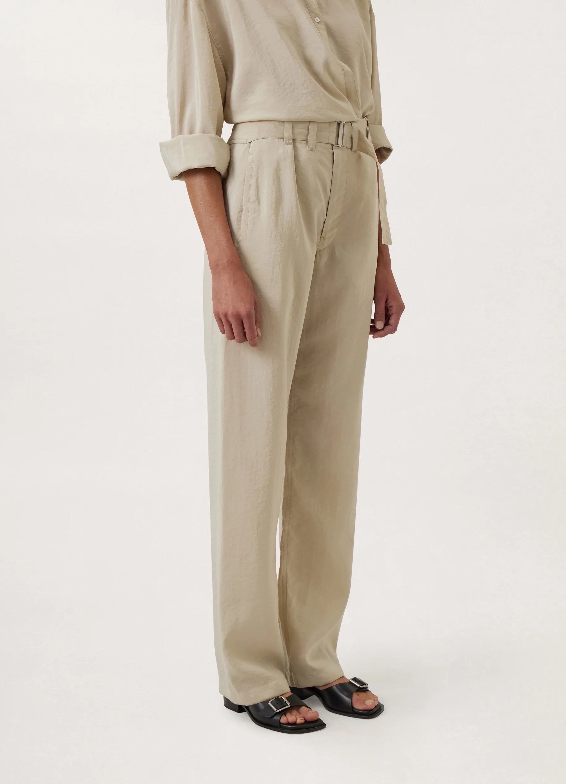 SOFT BELTED PANTS
DRY SILK - 4