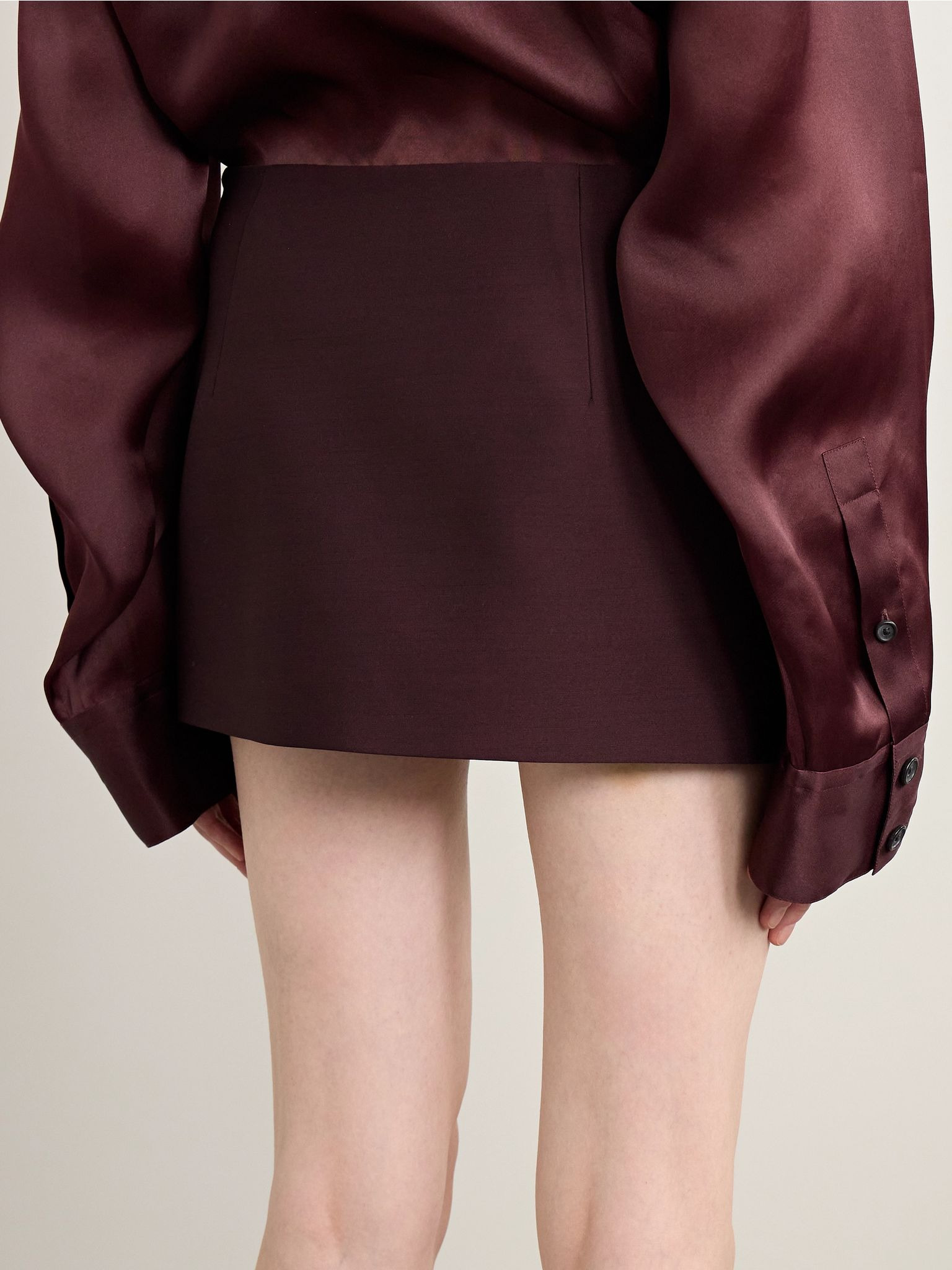 Jett wool and silk-blend crepe mini skirt Burgundy - 3
