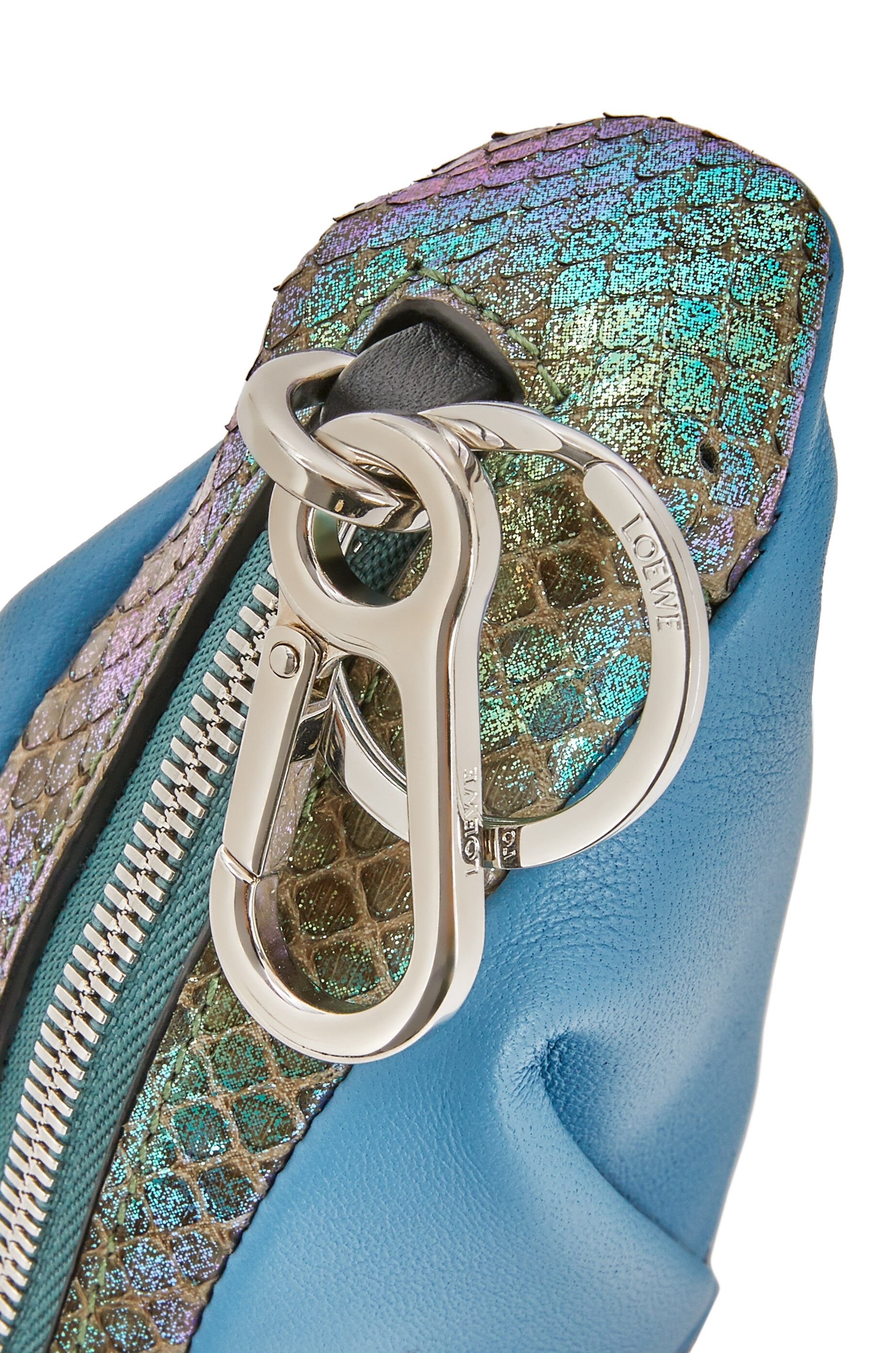 Frog charm in calfskin and snakeskin - 4