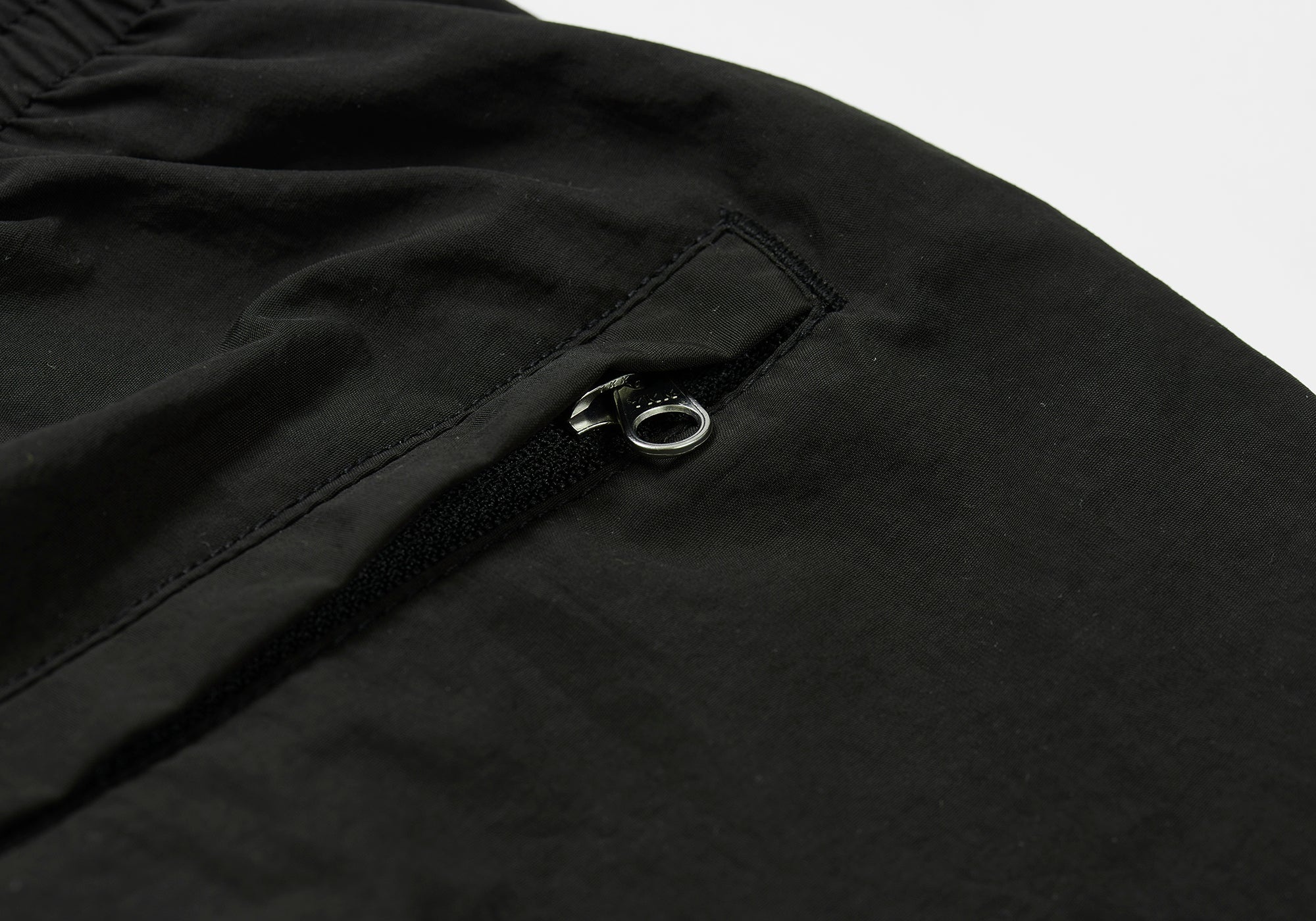 PIPED SHELL JOGGER BLACK - 4