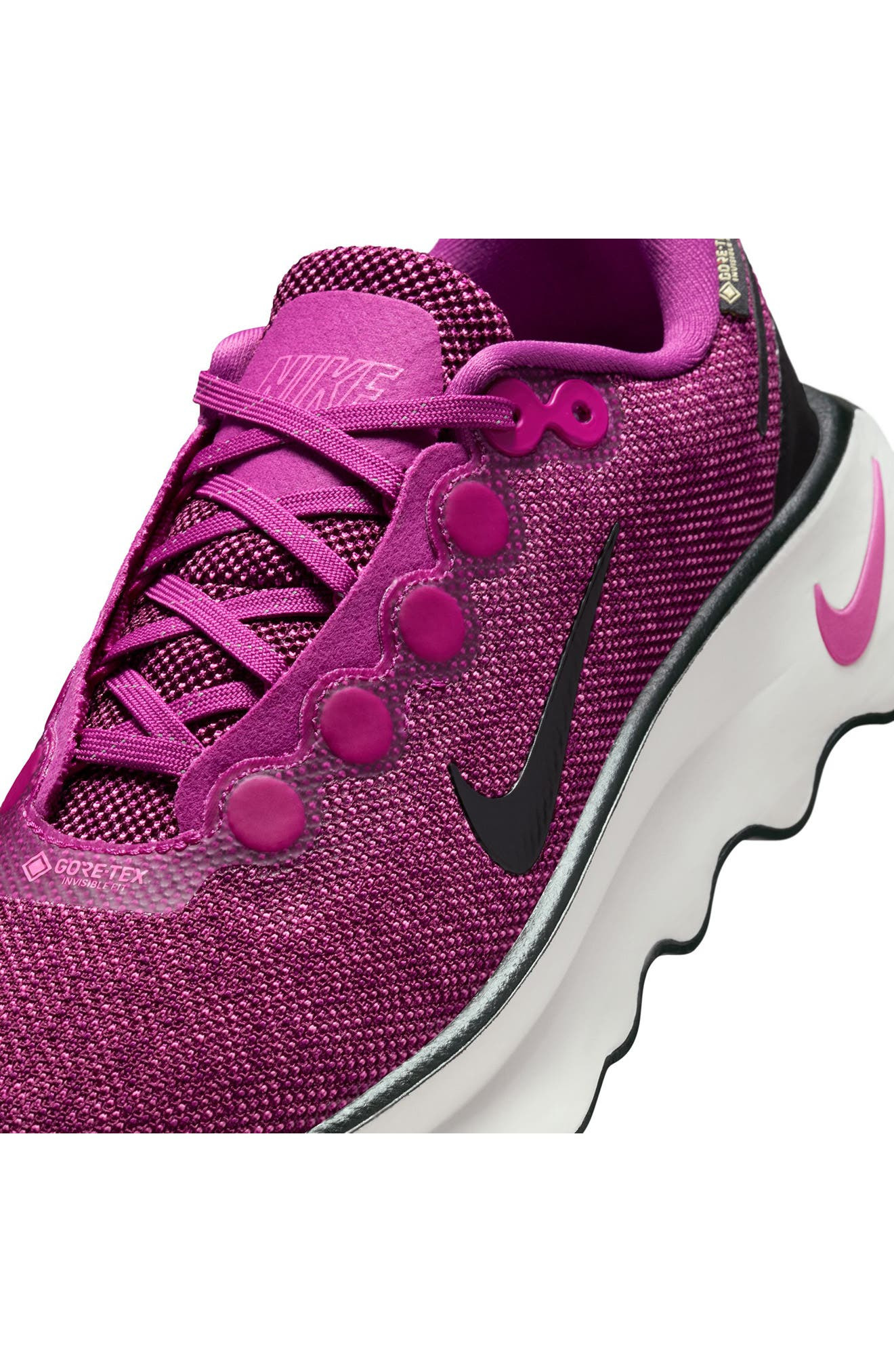 Nike Motiva Gore-Tex® Road Running Shoe in Bordeaux/firepink/cactusflower at Nordstrom - 8