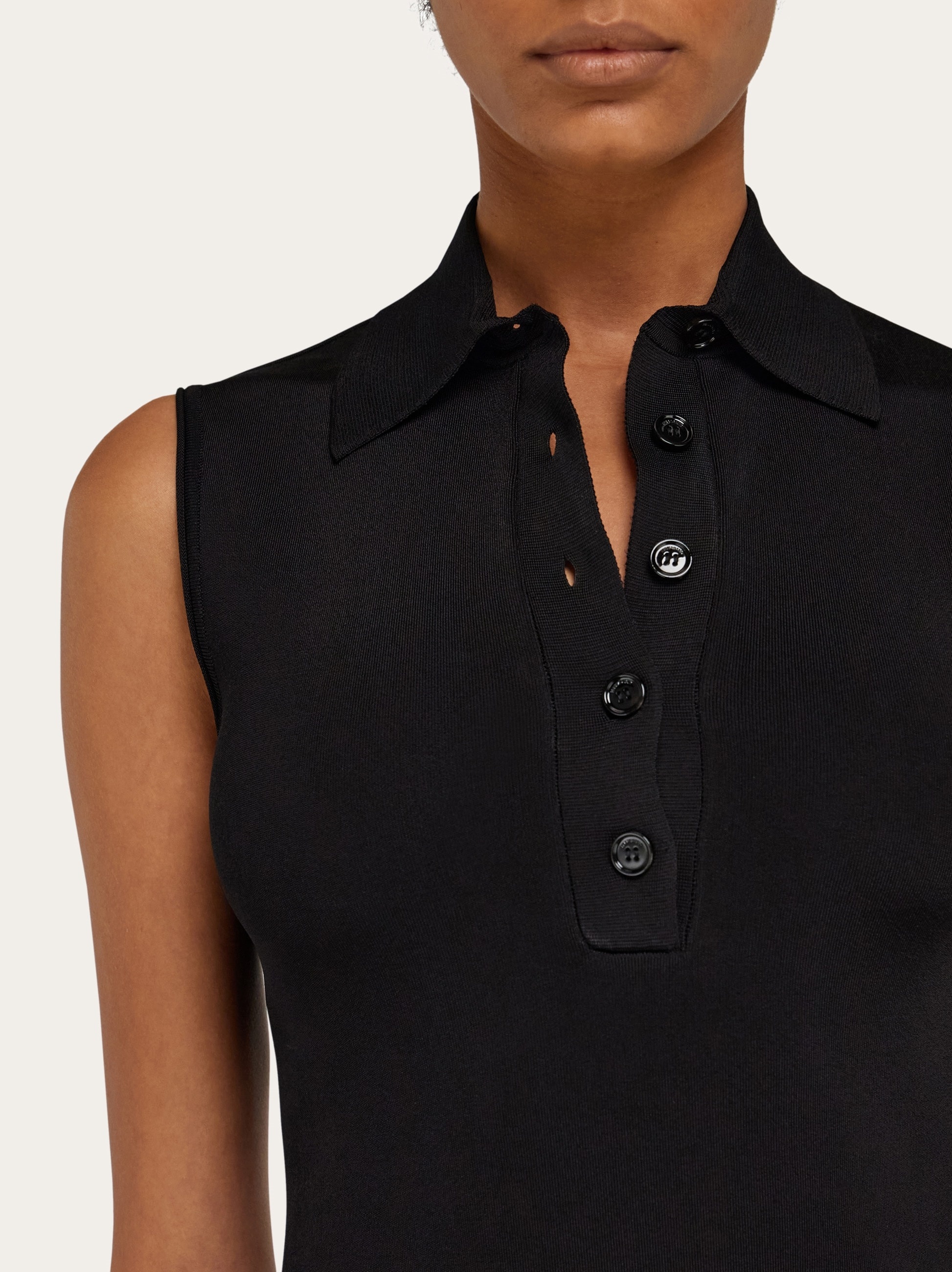 Knitted sleeveless polo shirt - 4