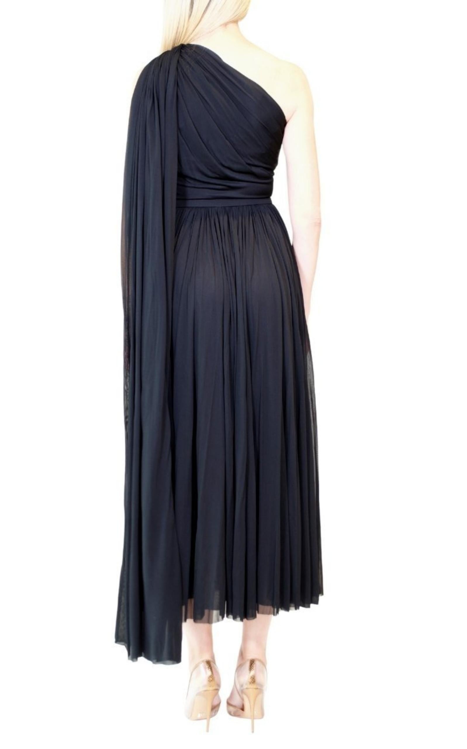 One-shoulder Evening Gown - 4