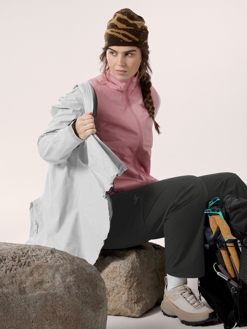 Atom Vest 7