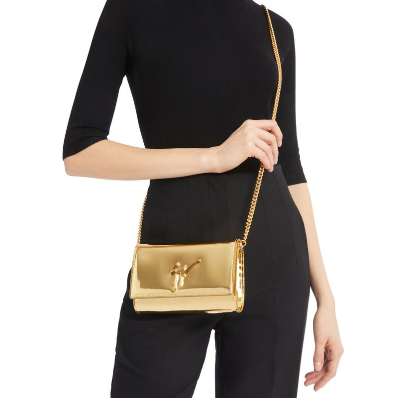 Giuseppe Zanotti Cleopatra outlook