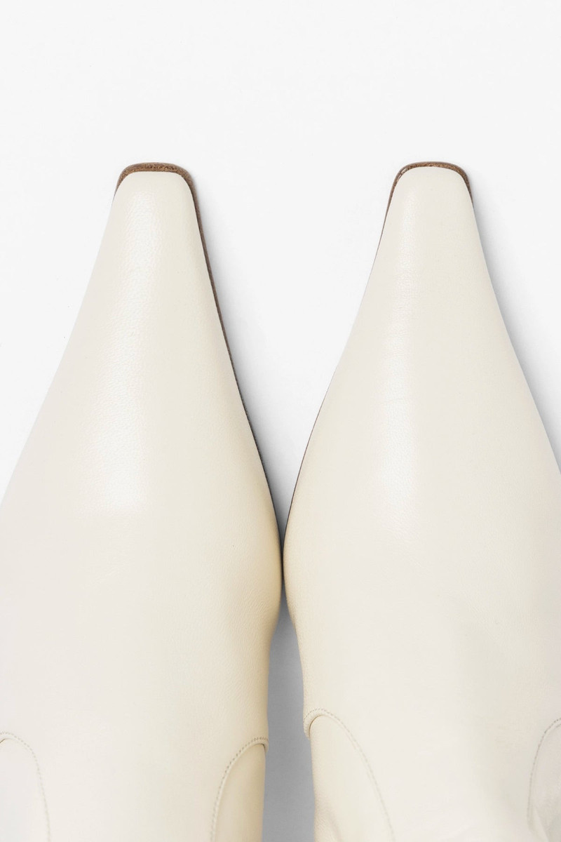 Hailey Boot Ivory Leather 3