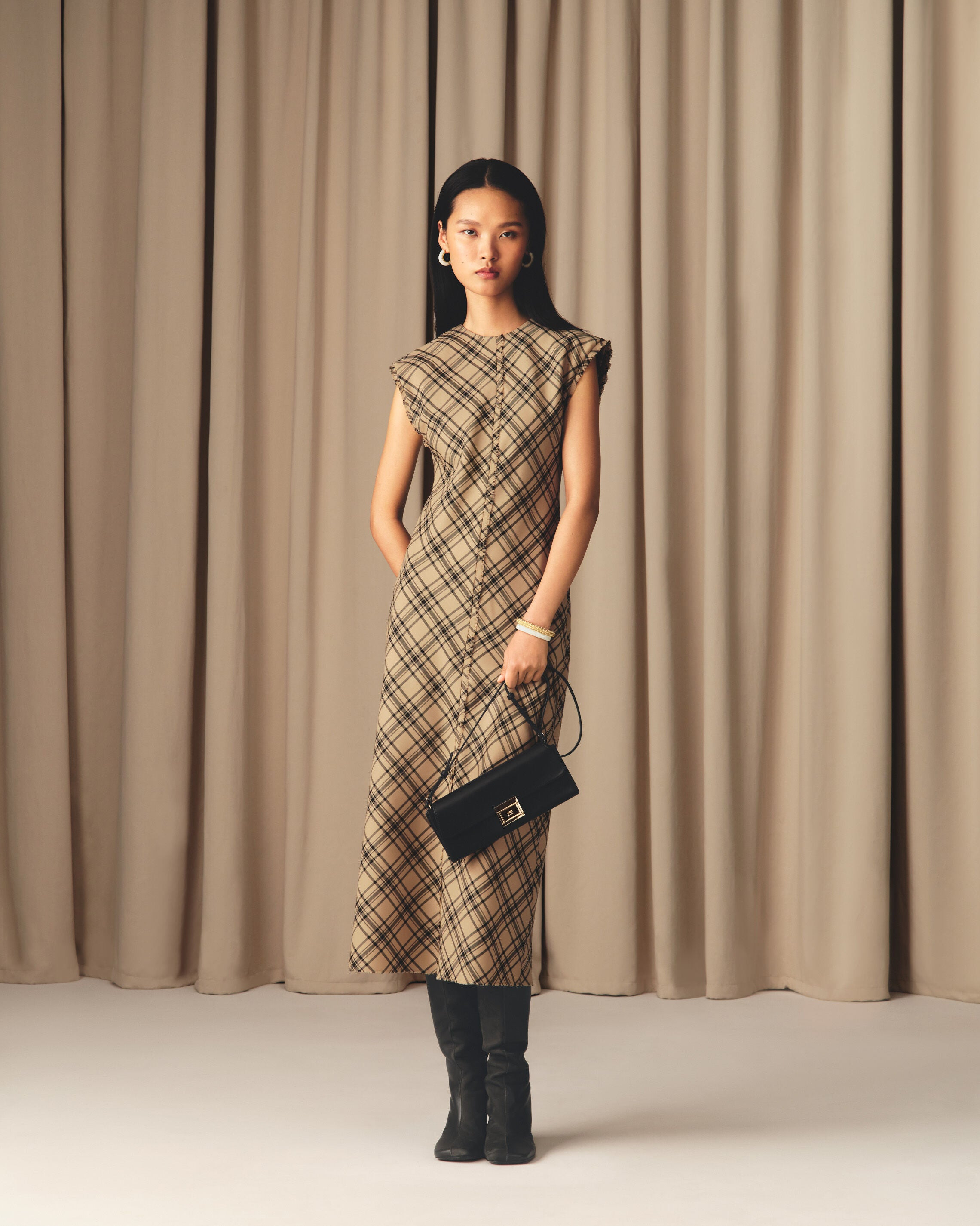 BROWN WOOL LONG CHECKED DRESS - 7