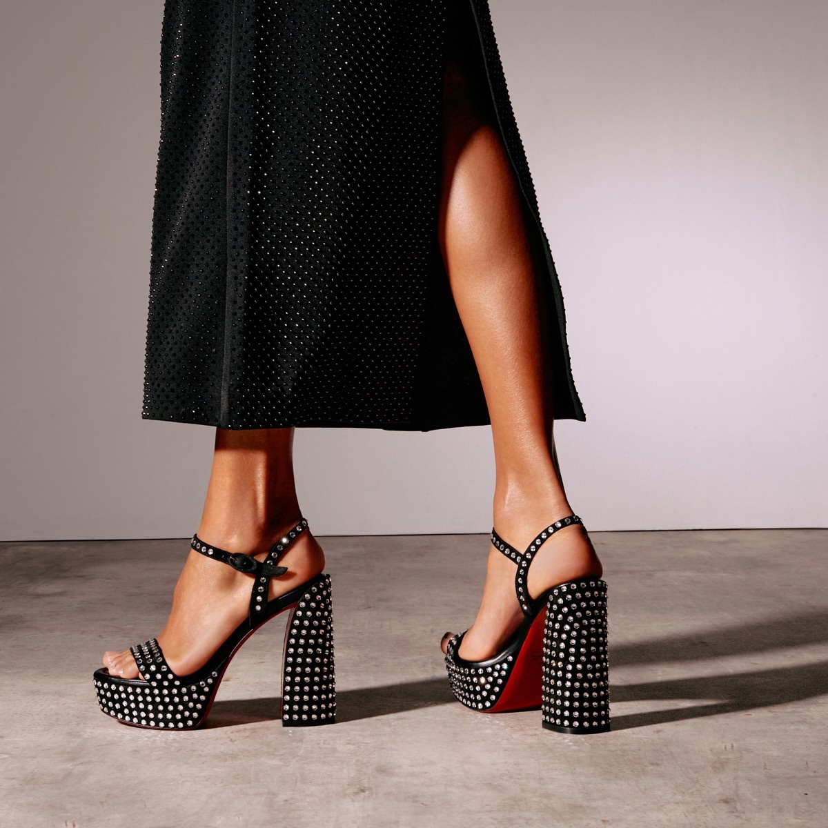 CHRISTIAN LOUBOUTIN*Movida Jane Strass Boum スエードサンダル Christian Louboutin Movida Jane Sandal Strass Boum | REVERSIBLE