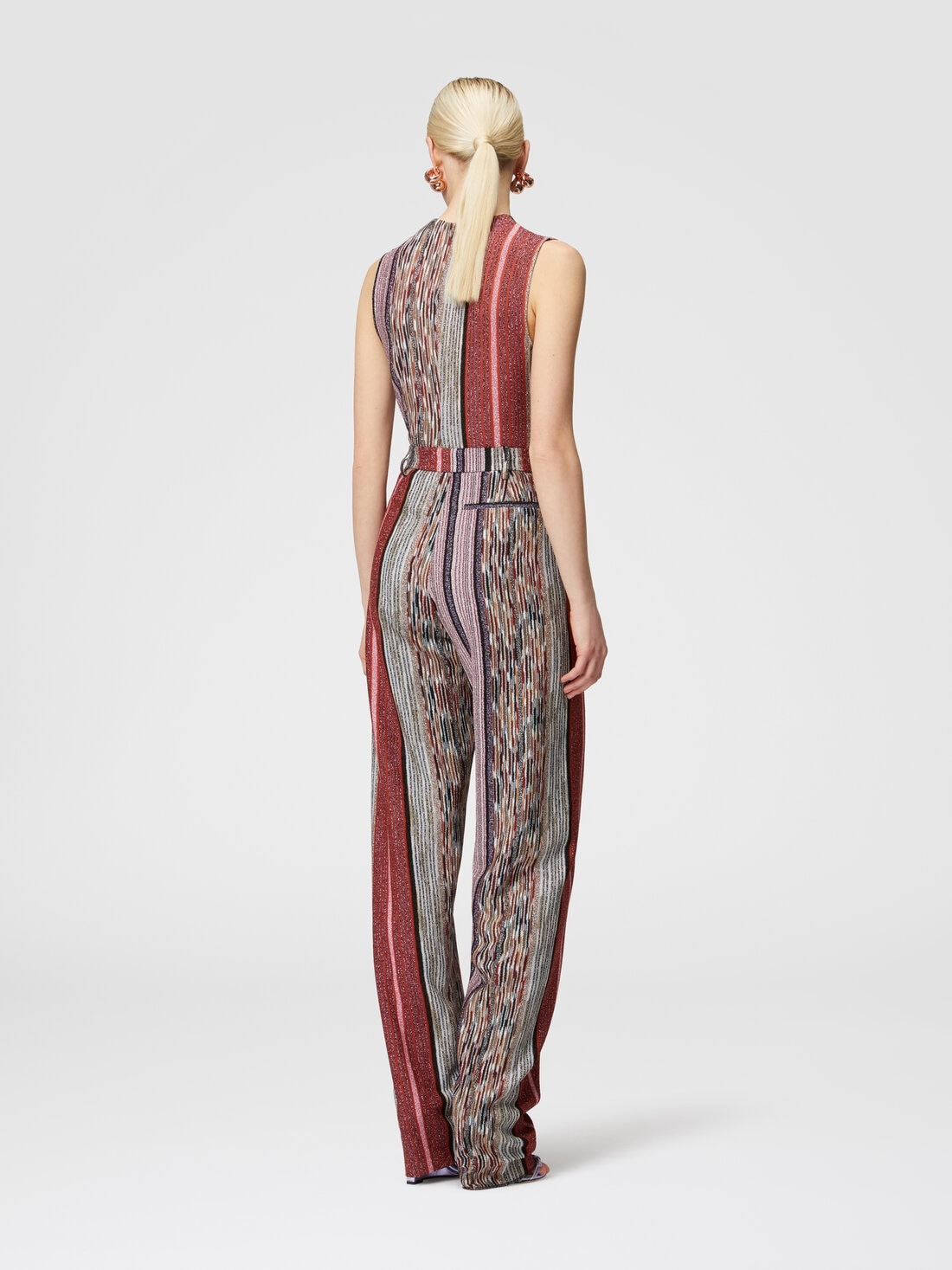 Carrot-fit trousers in lamé striped viscose - 3