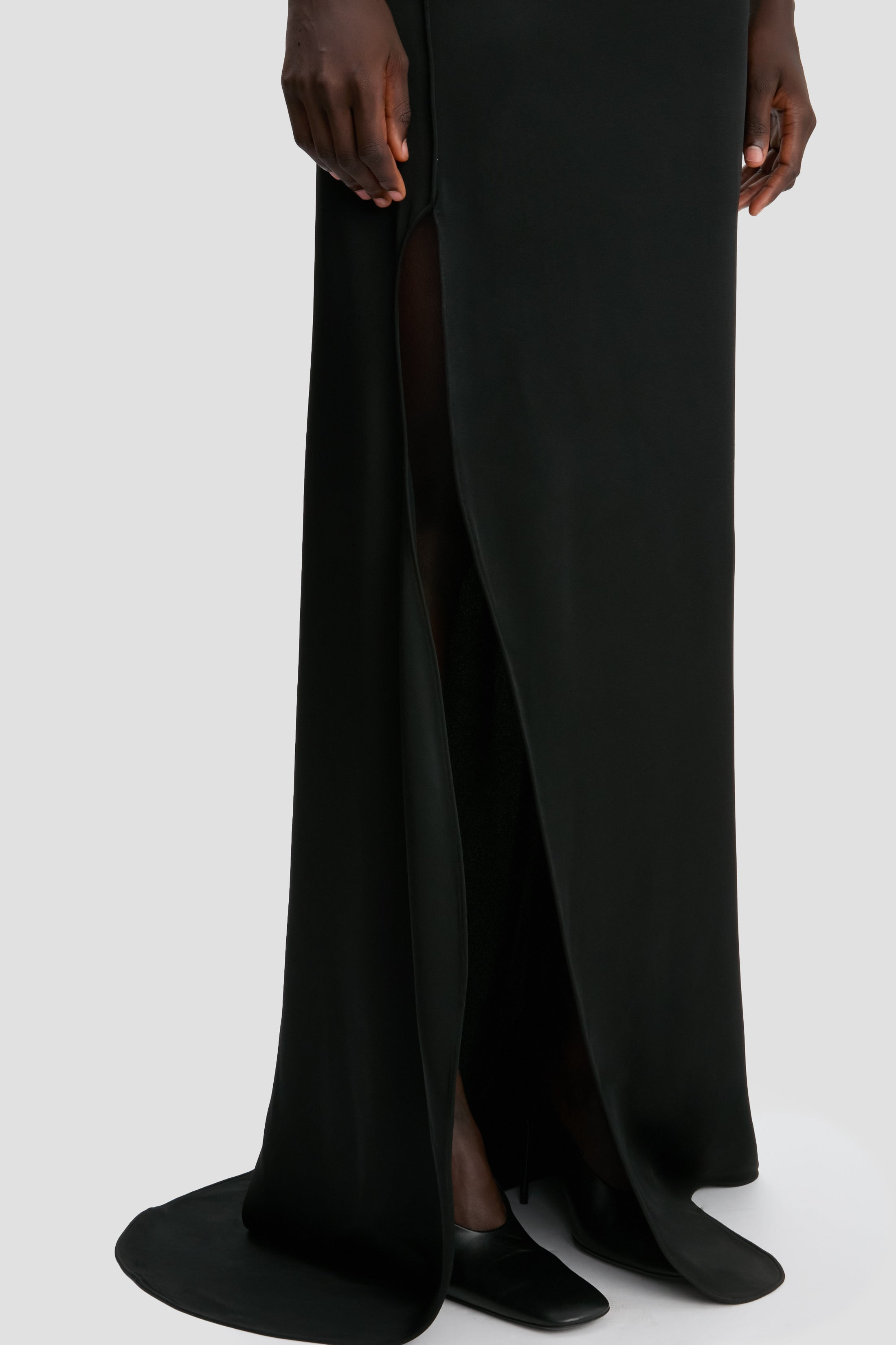 Sleeveless Cord Split Side Dress In Black - 5
