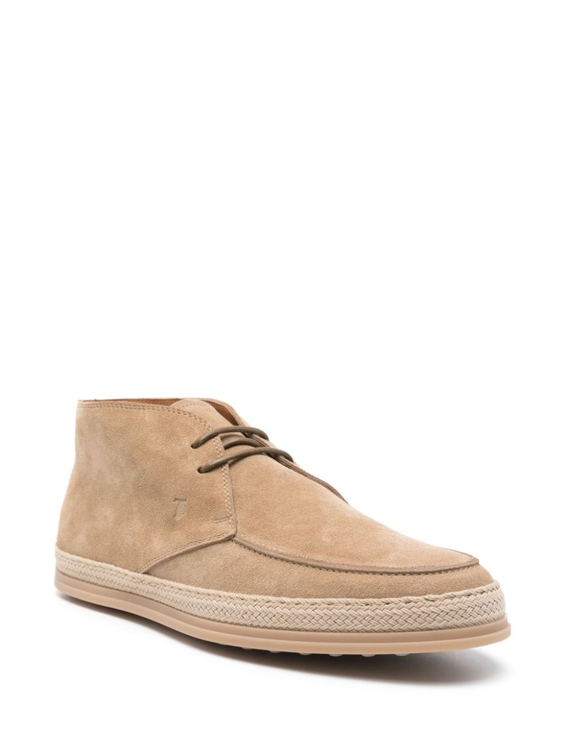 Tod's suede boots outlook