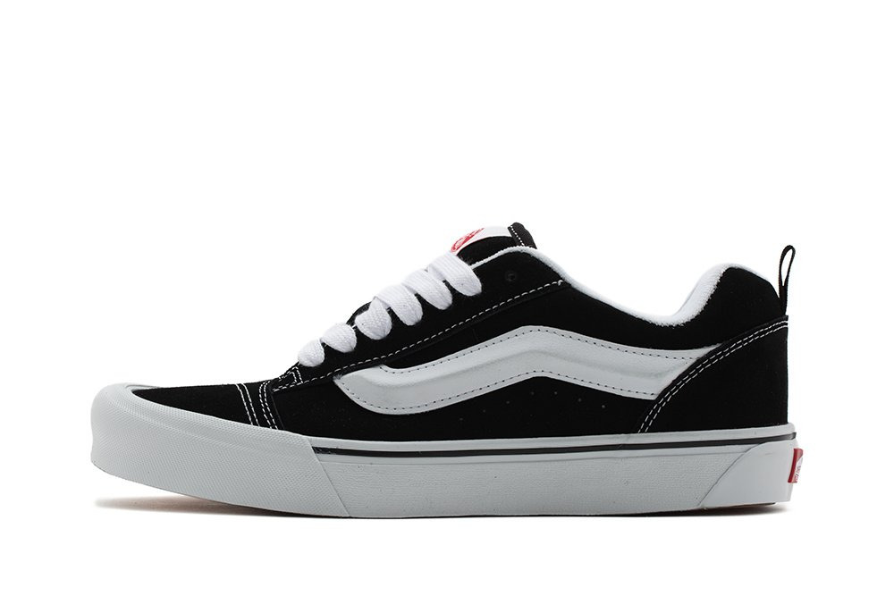 Knu Skool "Black True White" - 1