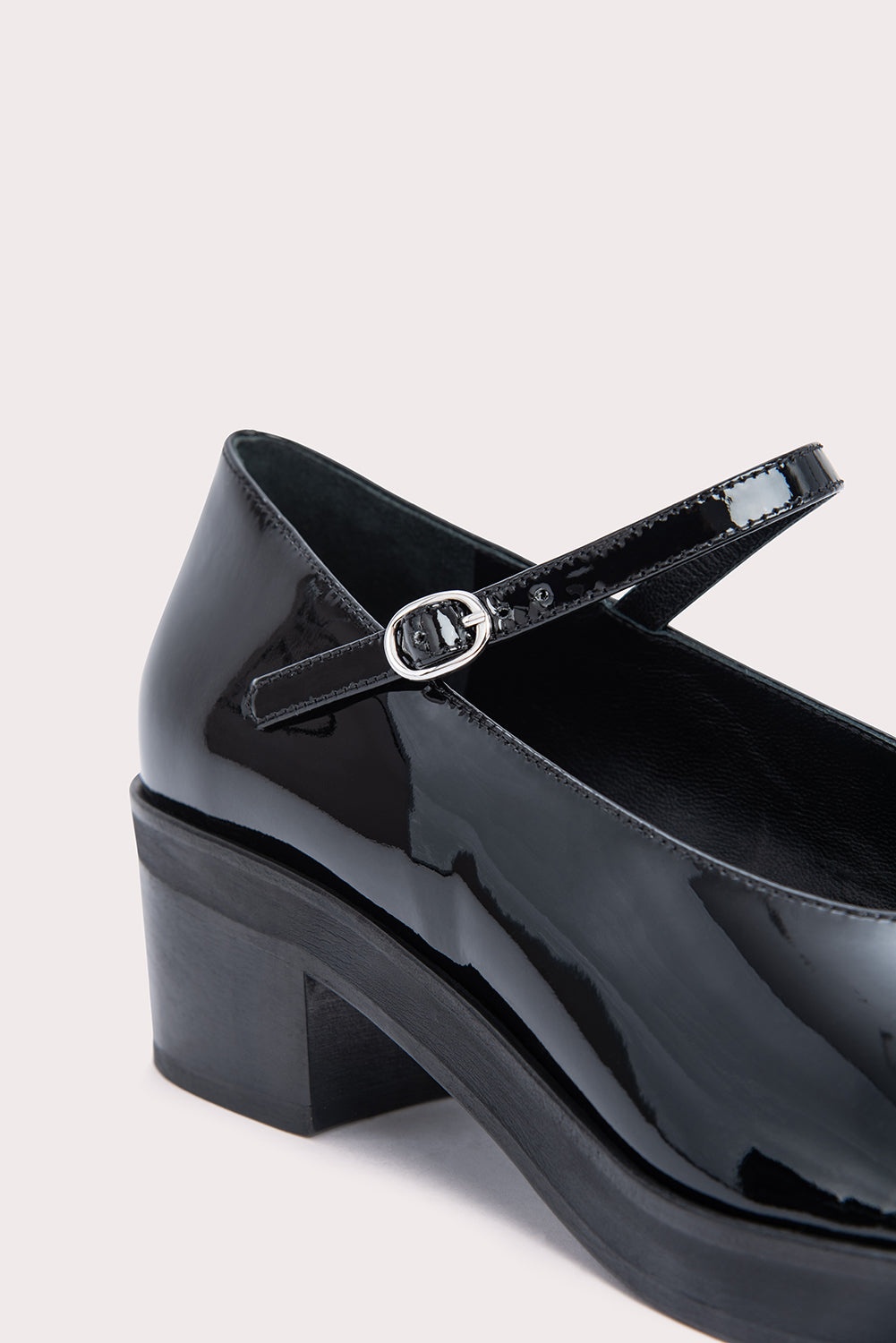 Beth Black Patent Leather - 6