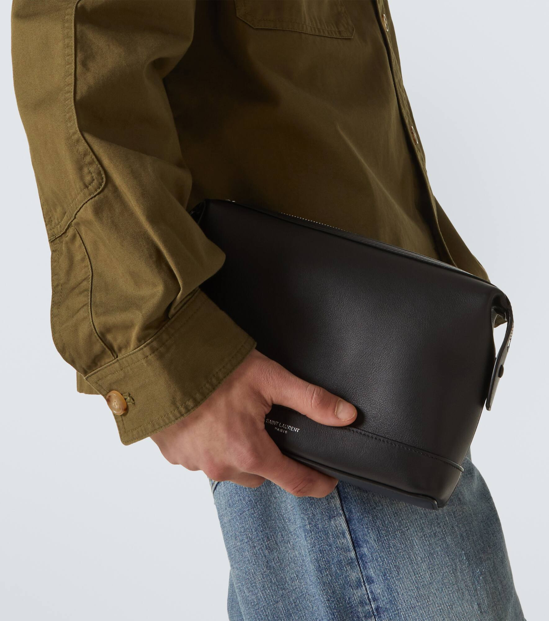 Small logo leather clutch - 3