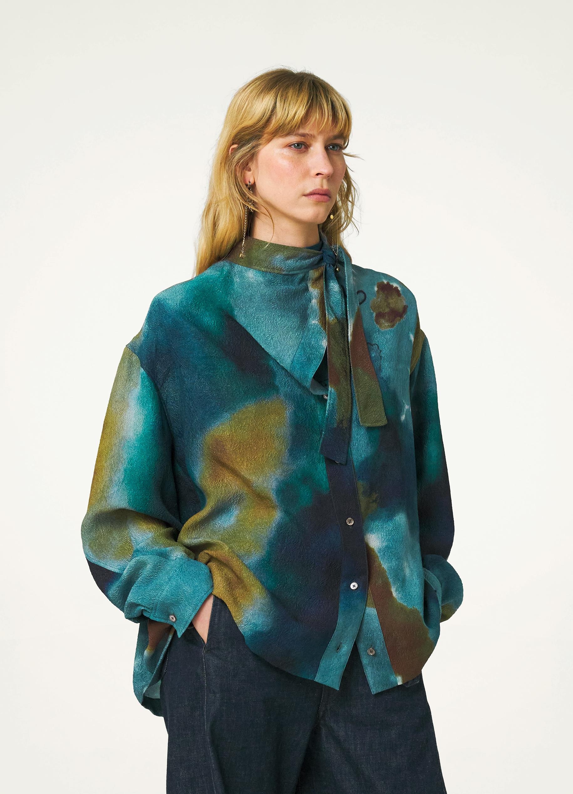 BLUELEA ブルレア Embroidery jacquard blouse Embroidery jacquard blouse | Bluelea