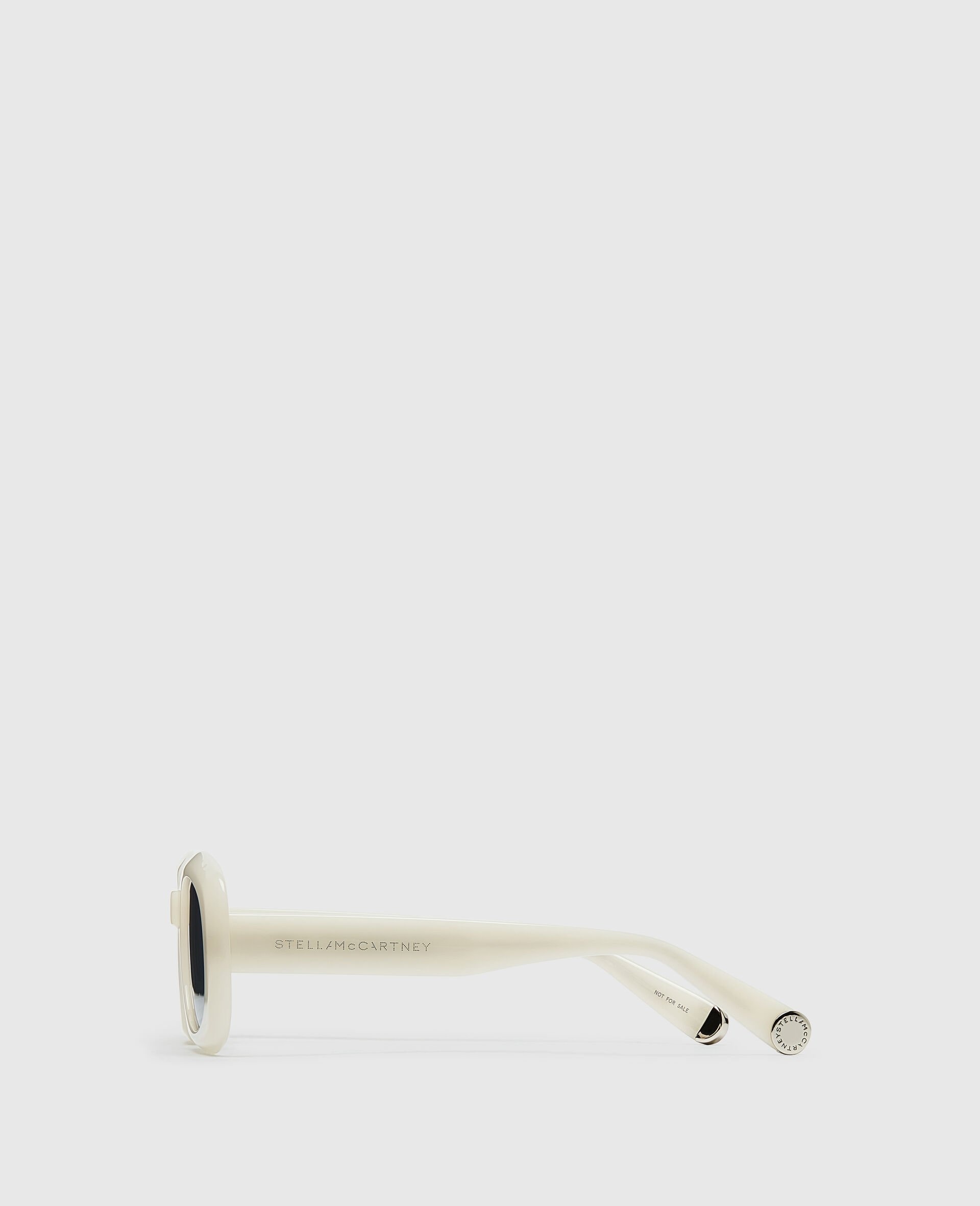 Chunky Oval Sunglasses - 2