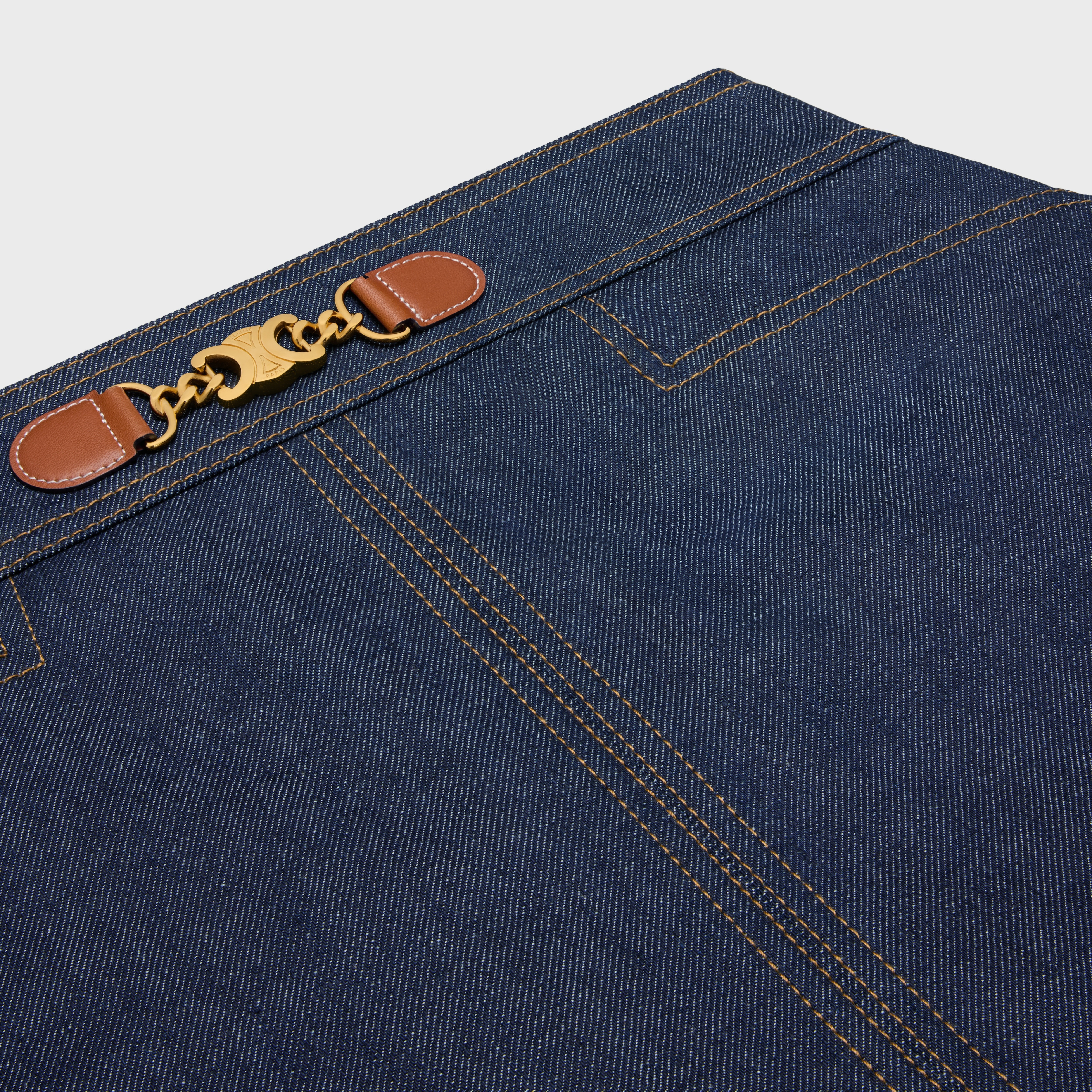 mini skirt in raw wash denim - 3