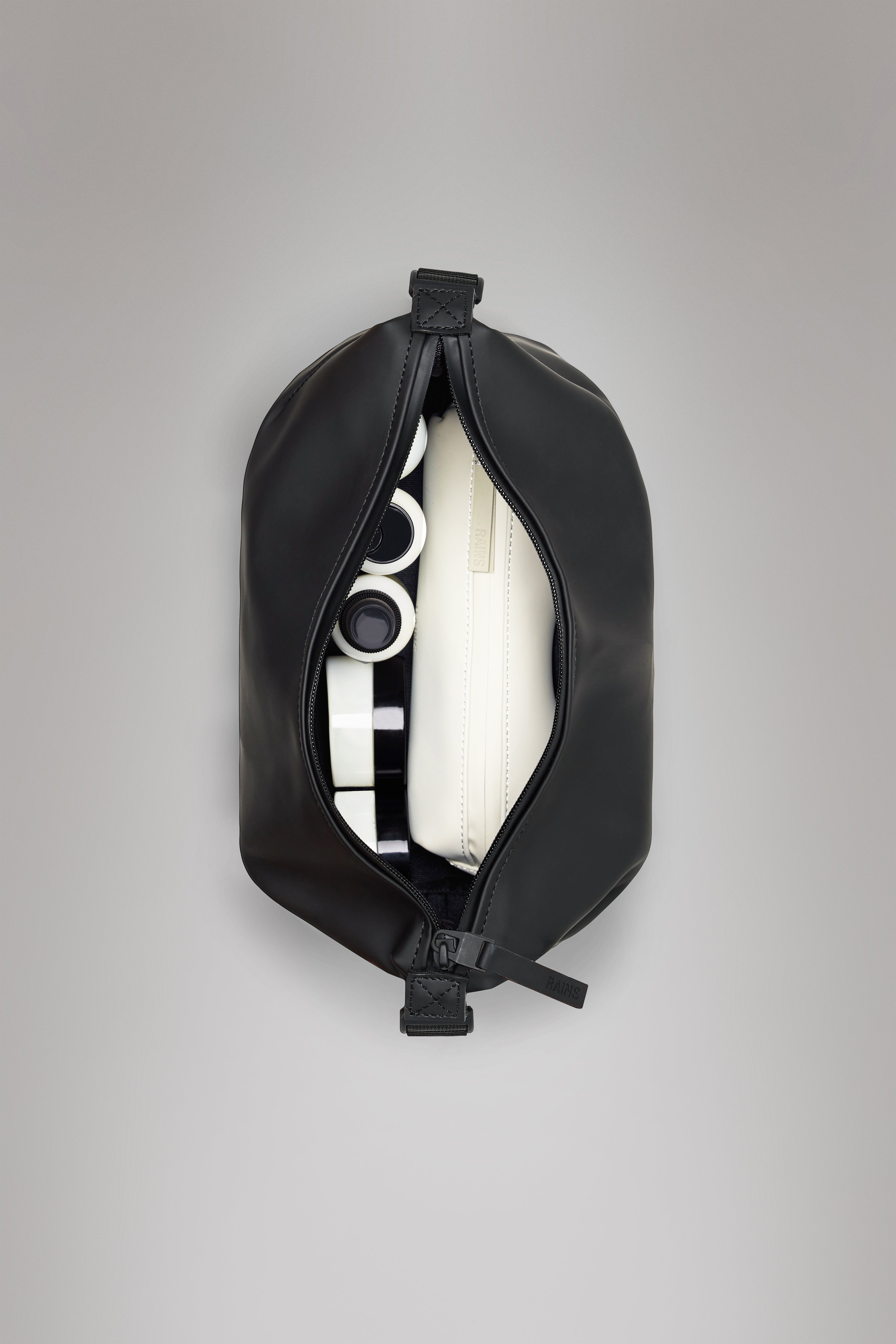 Hilo Wash Bag - 5