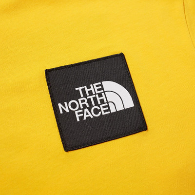 The North Face The North Face Snow Maven Tee outlook