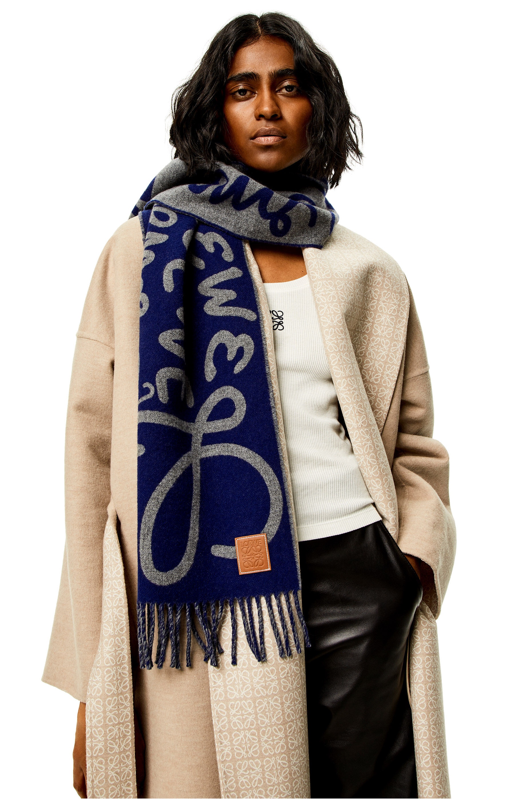 LOEWE scarf in wool and cashmere - 3