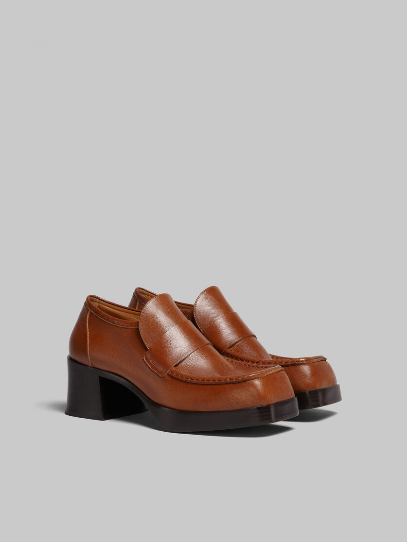BROWN LEATHER HEELED LOAFER - 2