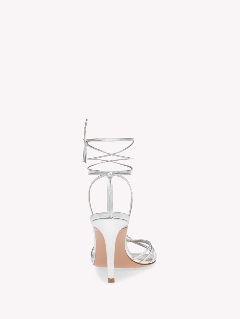 Gianvito Rossi GWYNETH 85 outlook
