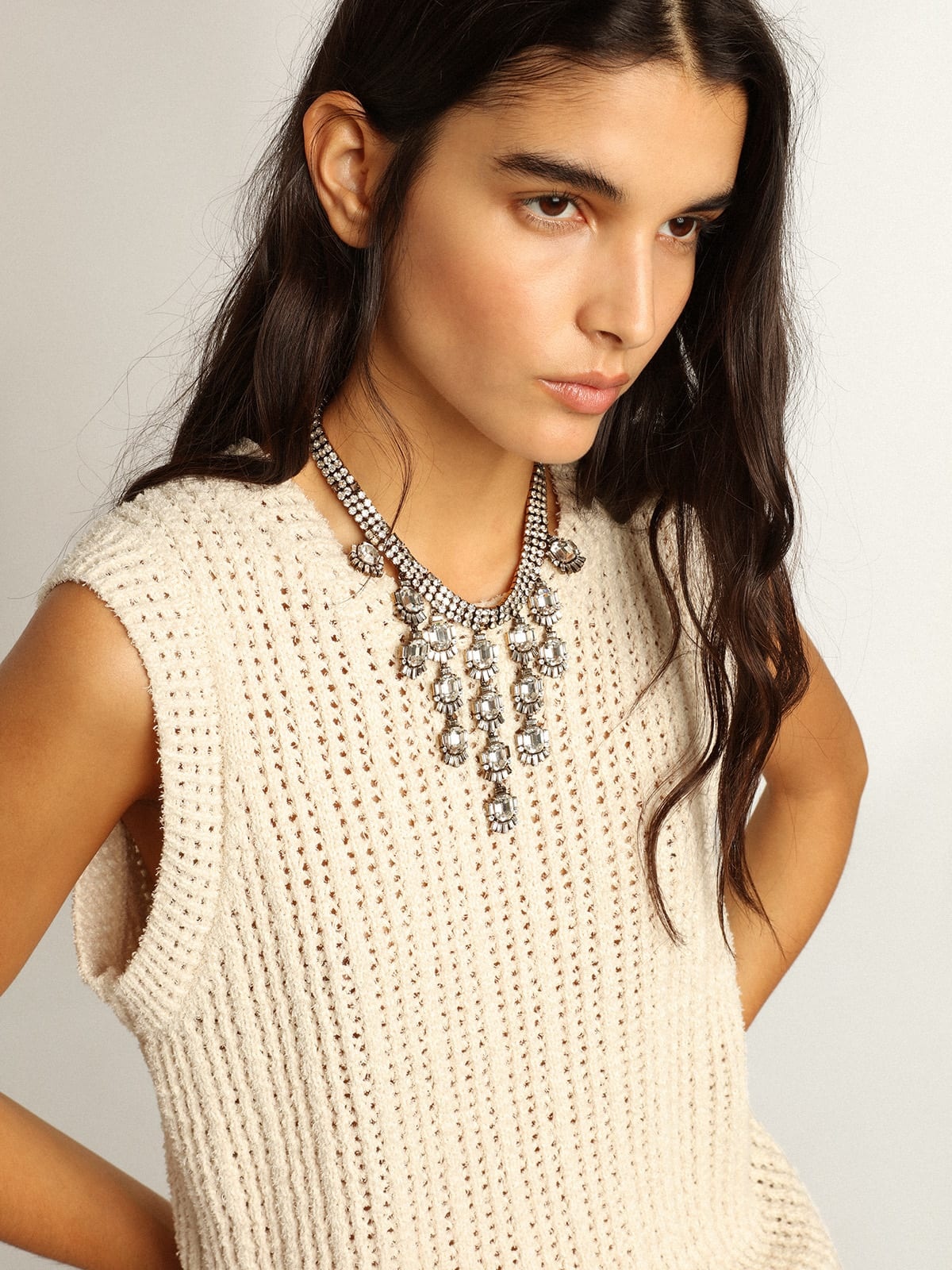 Papyrus-colored knitted sleeveless top - 2
