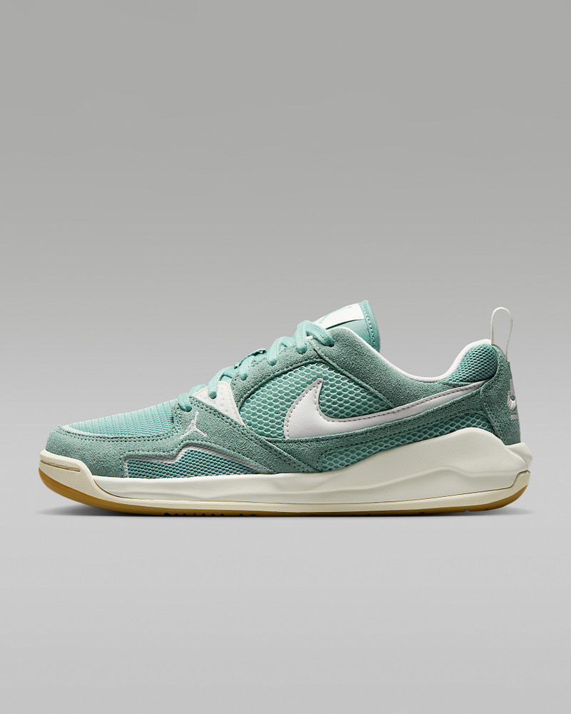 Jordan CMFT Era Women's Shoes - 1
