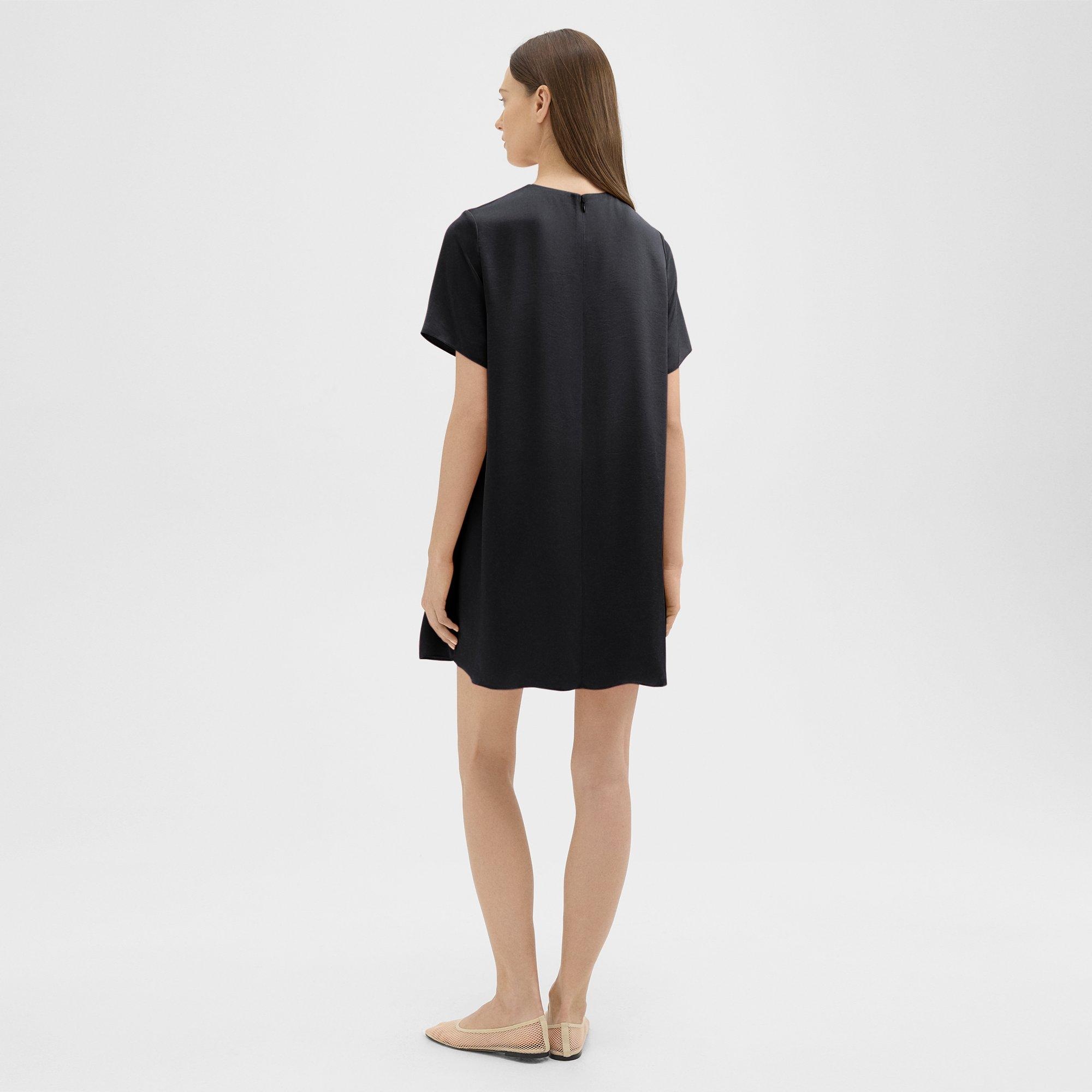 T-Shirt Dress in Crushed Satin - 4