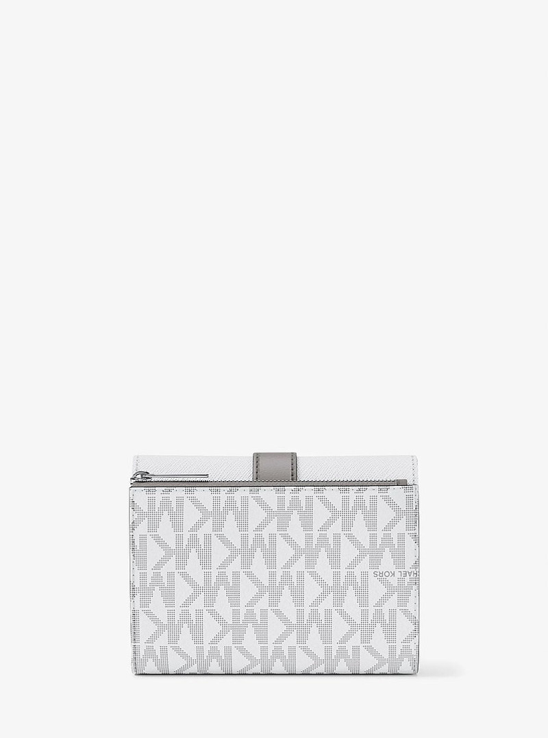 Greenwich Medium Signature Logo Trifold Wallet 3