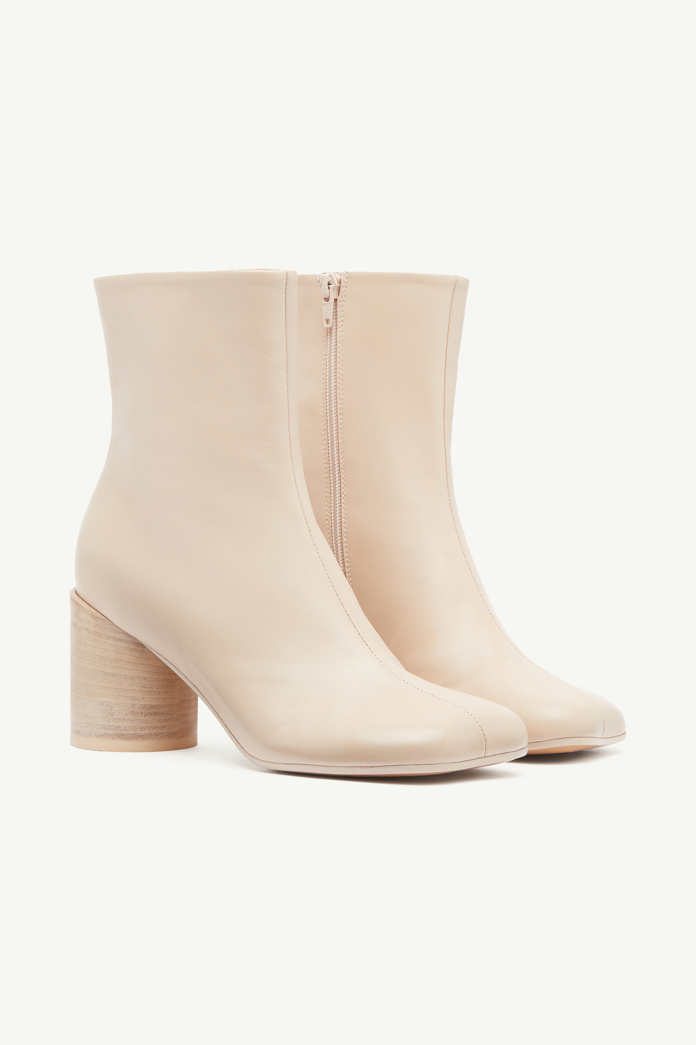 MM6 Maison Margiela Anatomic Ankle Boots | REVERSIBLE