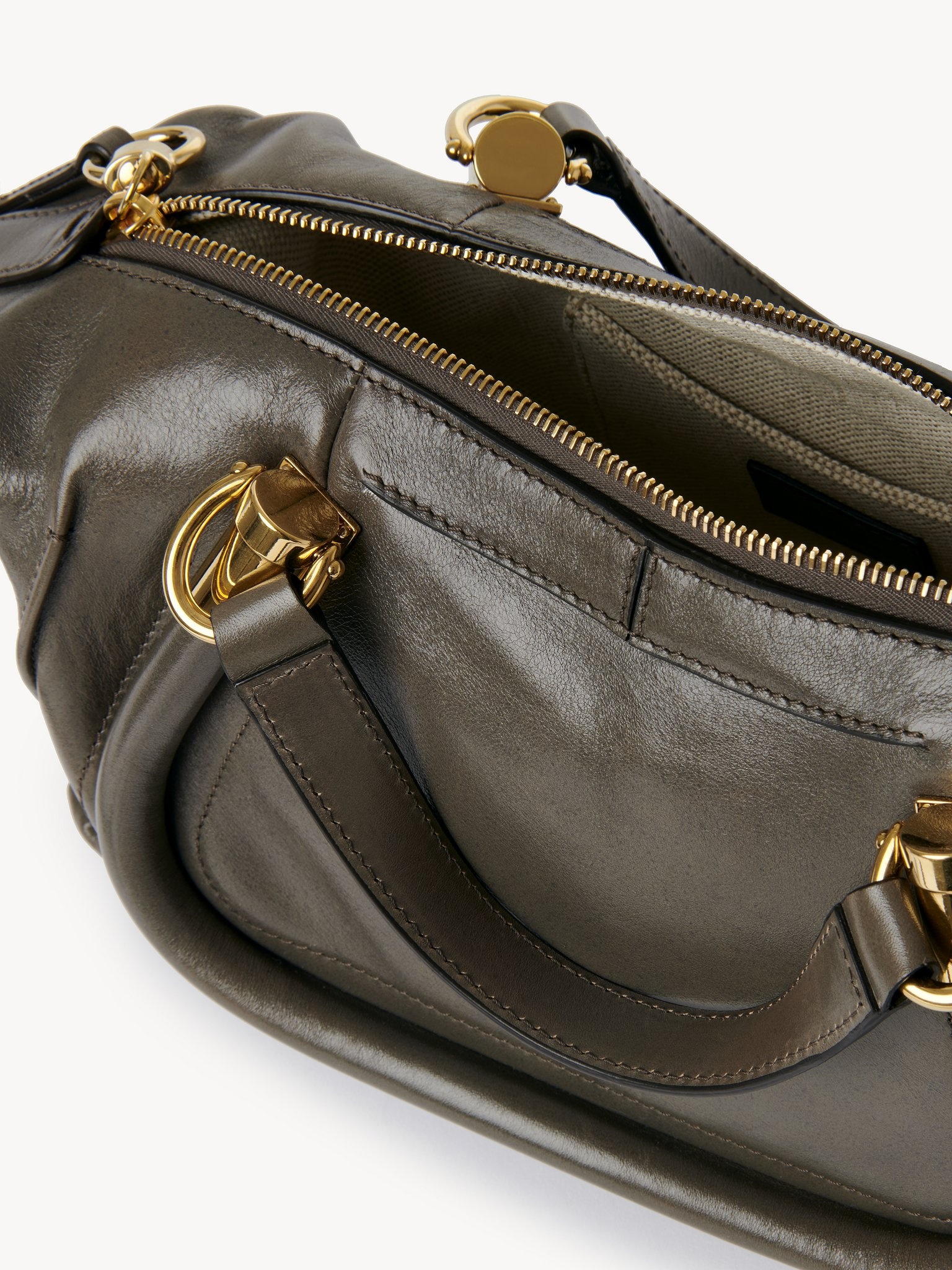 SMALL PARATY 24 BAG IN SHINY LEATHER - 6