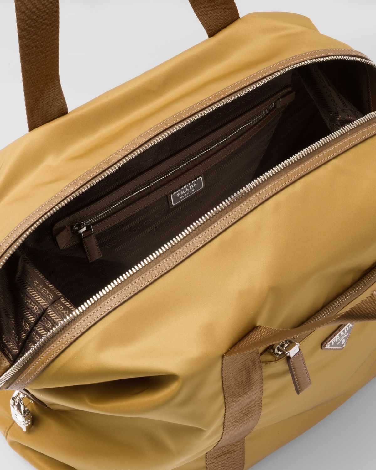 Re-Nylon and Saffiano leather duffle bag - 5