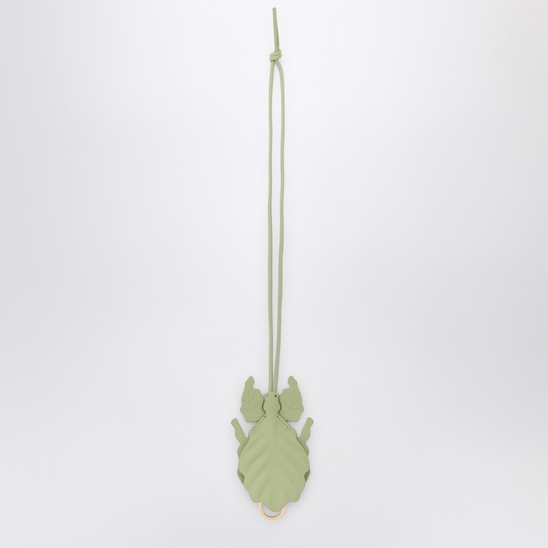 Light green leaf insect keyring - 1