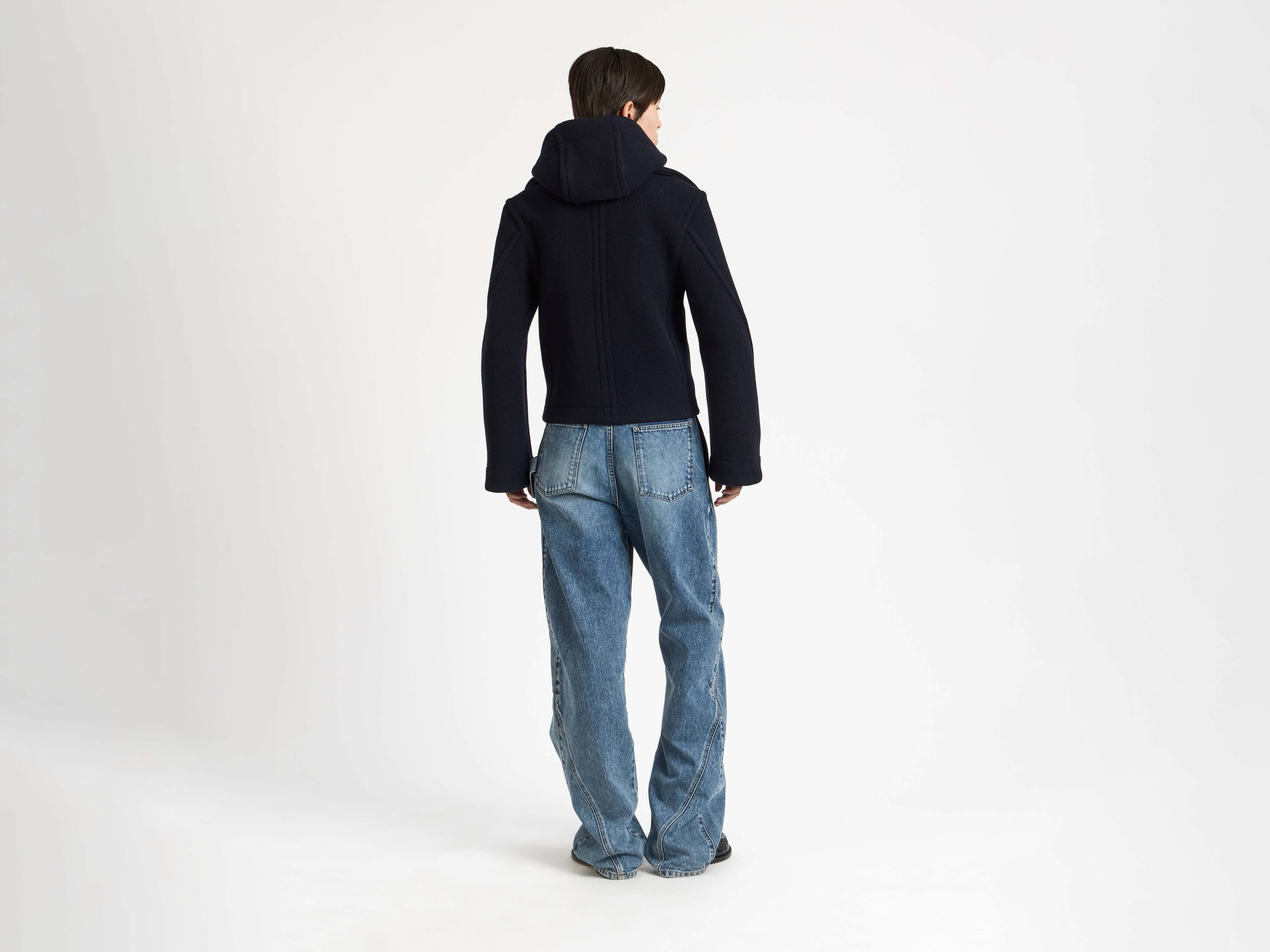 CROPPED HOODED COAT IN NAVY - 3