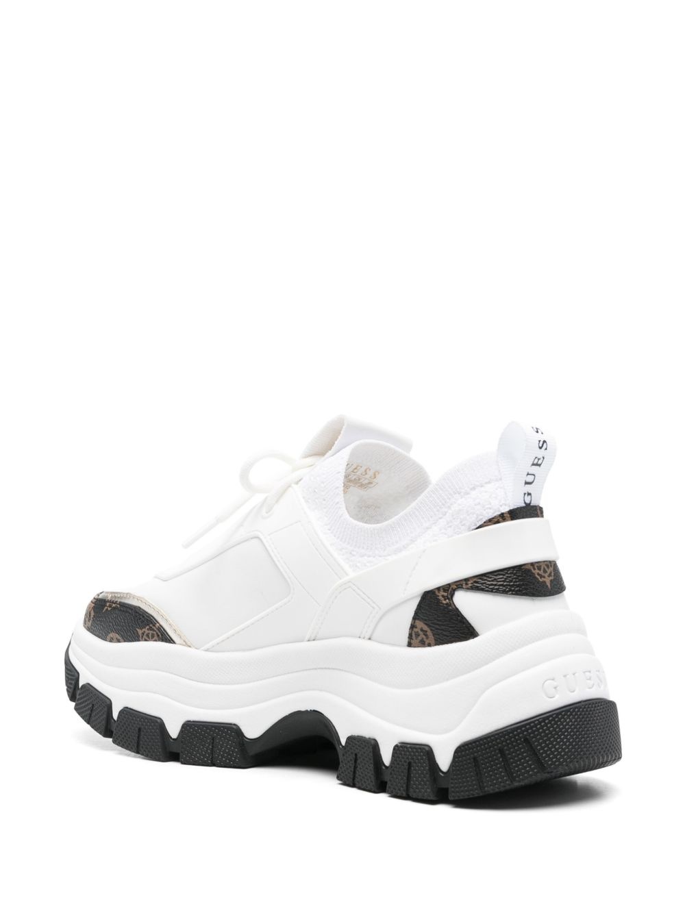logo-panelled sneakers - 3