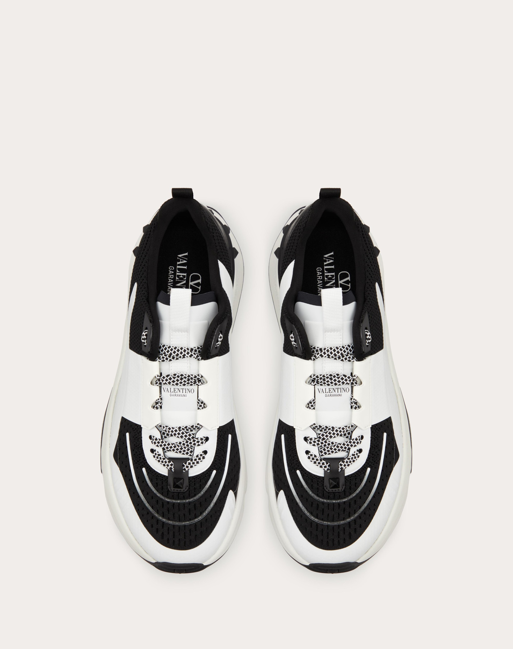 TRUE ACT LOW TOP SNEAKER IN MESH AND RUBBERIZED FABRIC - 4