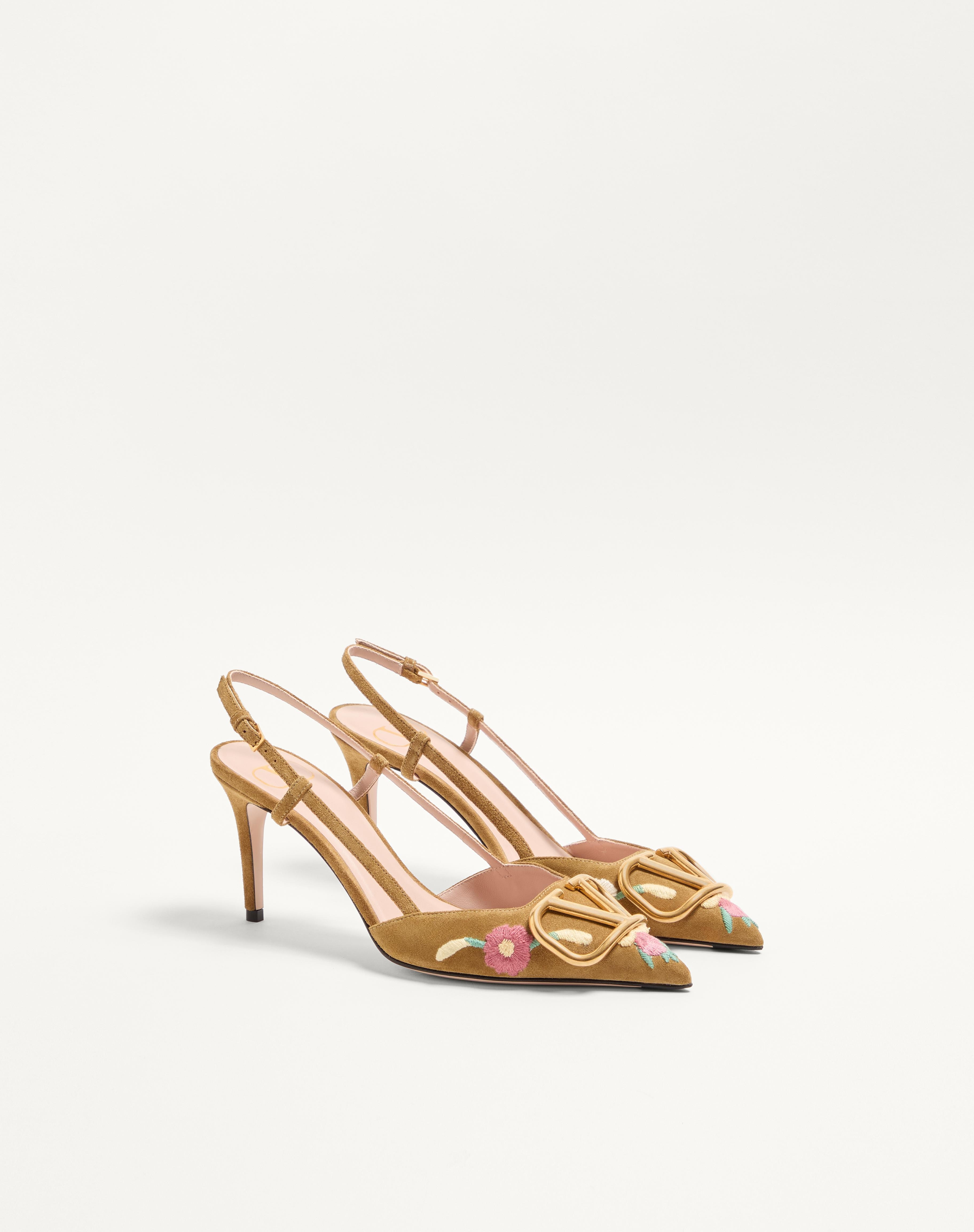 VLOGO SIGNATURE SLINGBACK PUMP IN CRUST LEATHER WITH FLORAL EMBROIDERY 80MM - 3