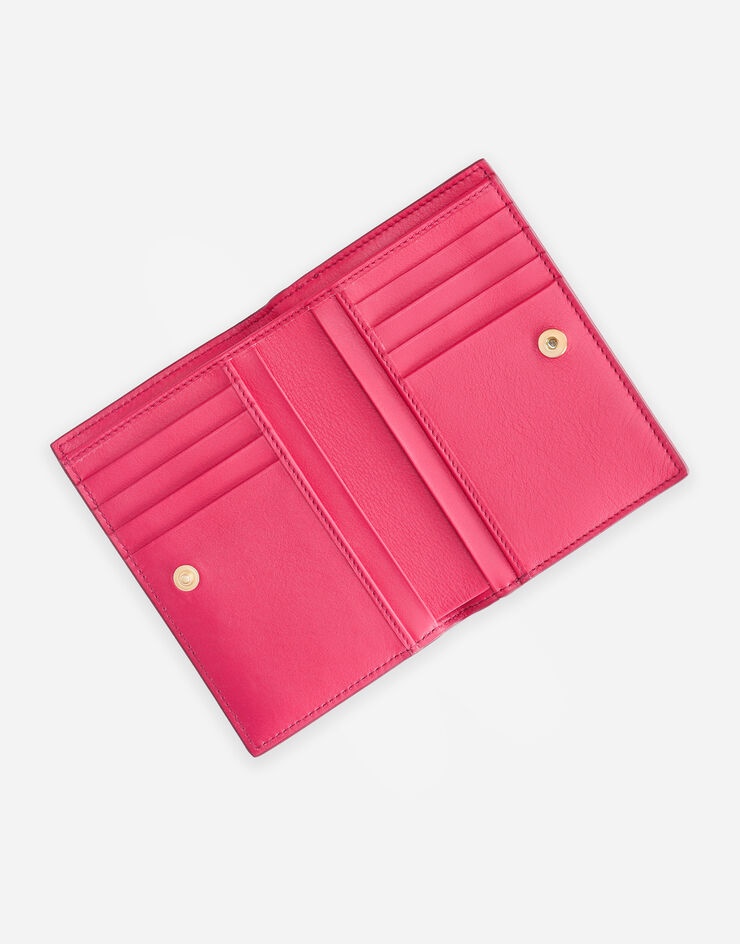 Small calfskin wallet with branded plate - 4