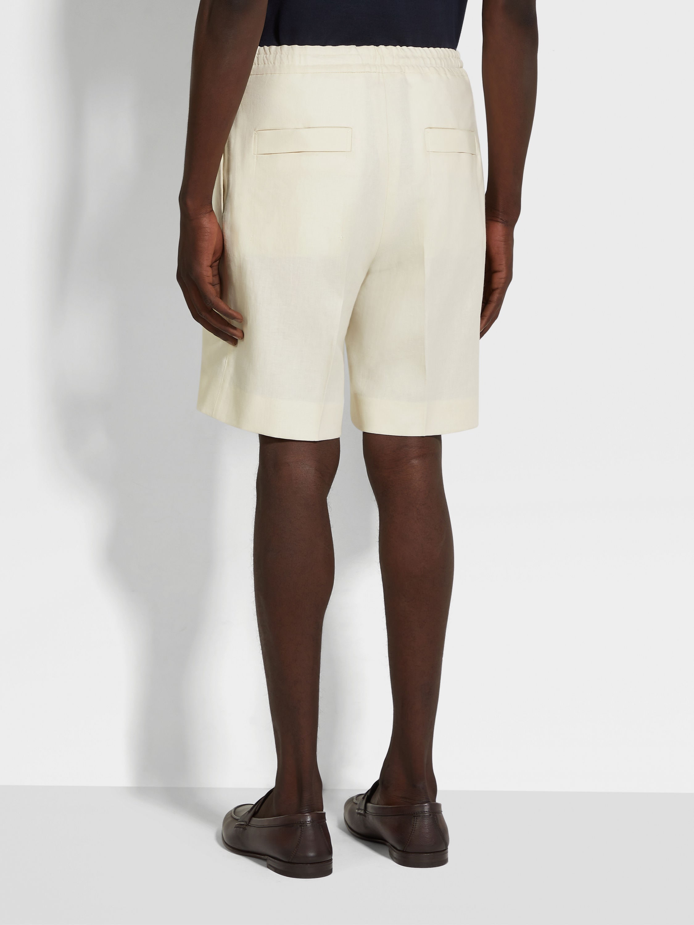 WHITE OASI LINO SHORTS - 6