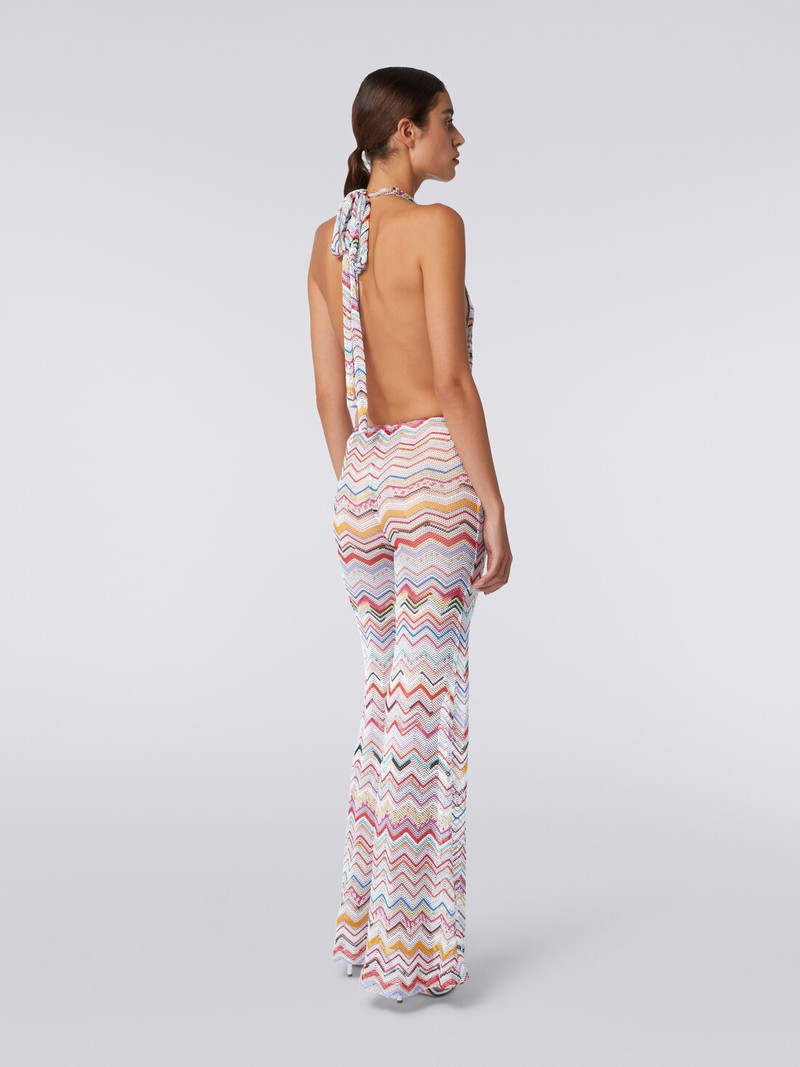 Crochet jumpsuit with V neckline 4