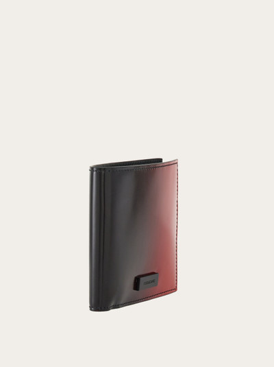 FERRAGAMO Dual tone wallet outlook