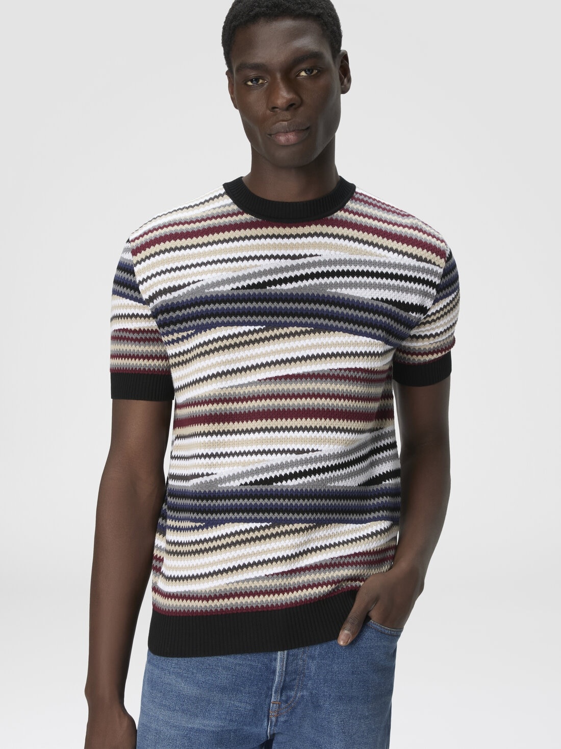 Short Sleeve T-Shirt with Striped Micro Zigzag - 4