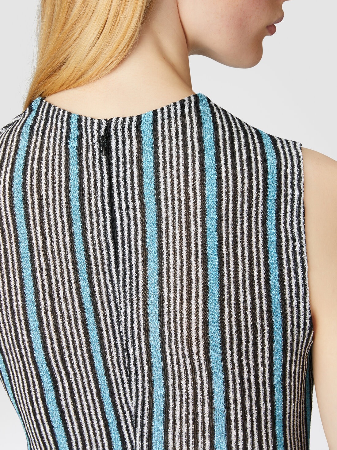 Sleeveless top in lamé striped viscose - 5
