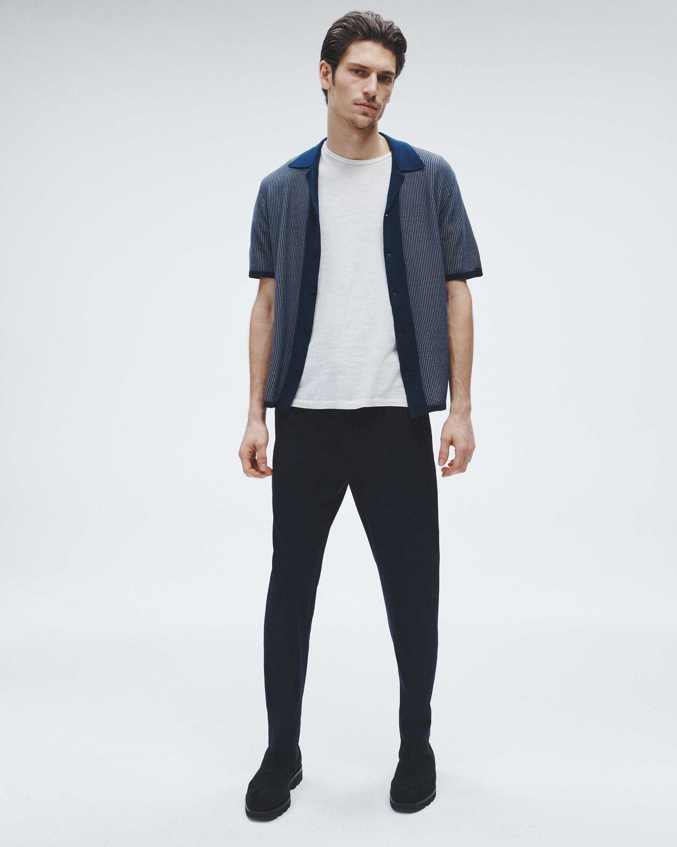 Harvey Knit Camp Shirt
Classic Fit Button Down - 3