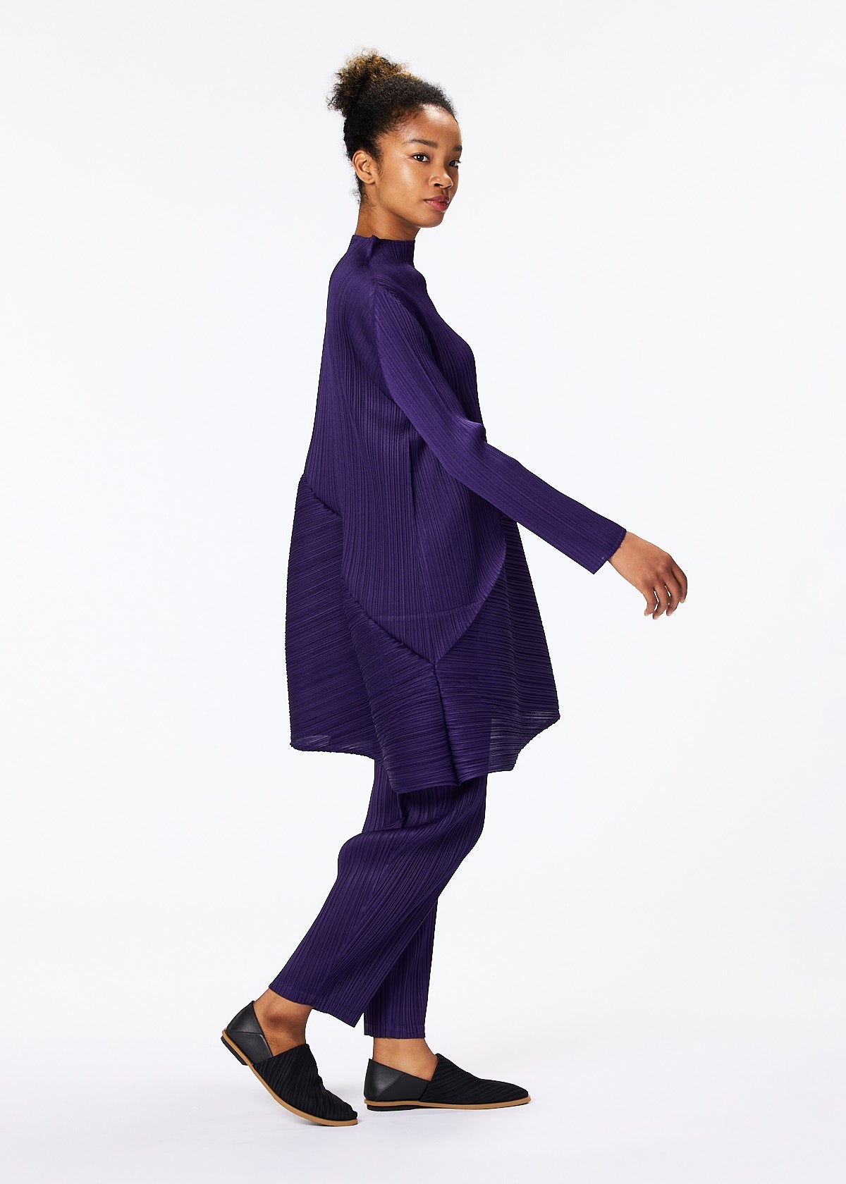 Pleats Please Issey Miyake CALLA PANTS | REVERSIBLE