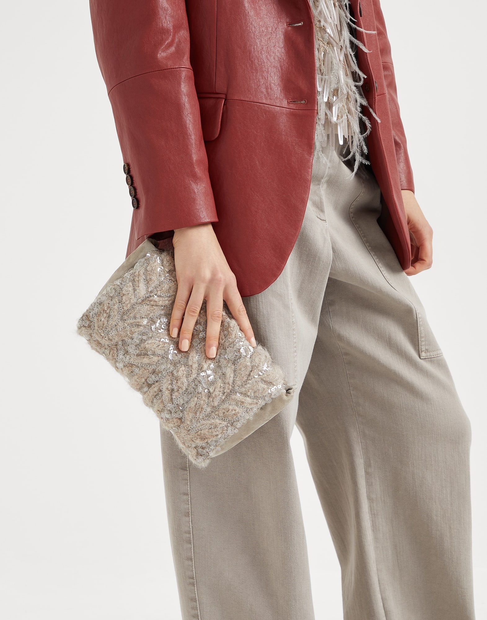 Suede and alpaca clutch bag with dazzling fern embroidery - 4