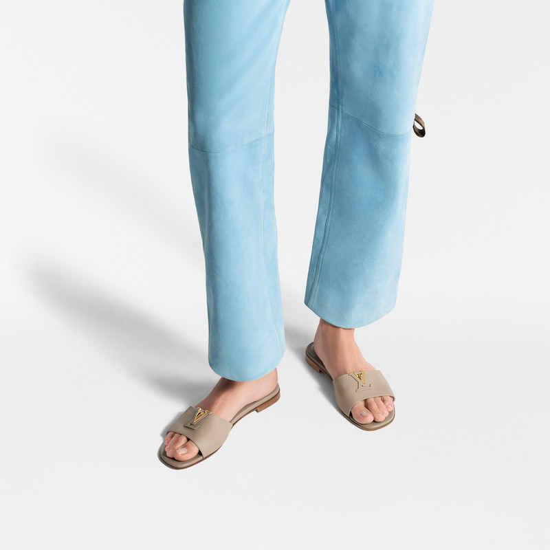 LV Capri Flat Mule 6