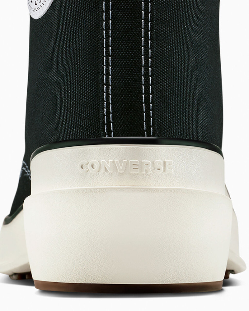 Chuck 70 De Luxe Pointed 9