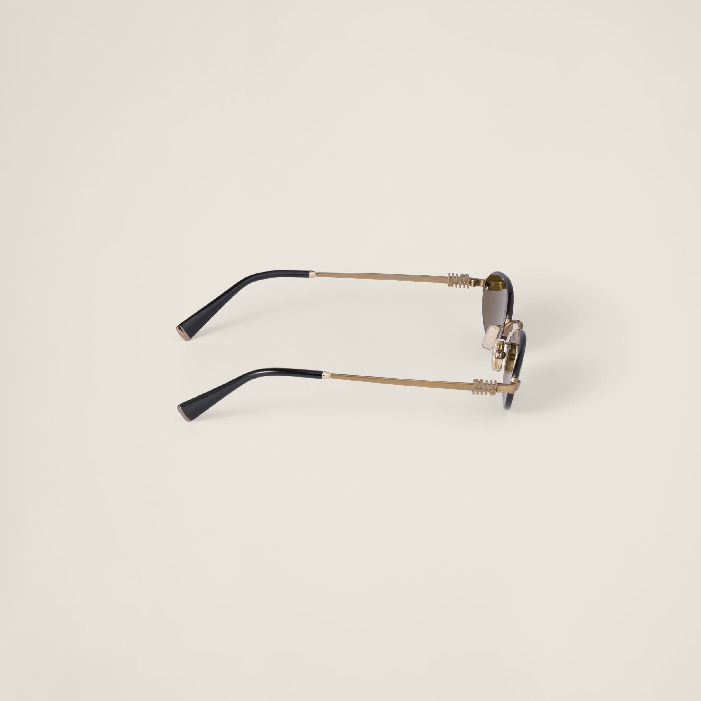 miumiu様 ⑫⑬ Miu Miu Miu Miu Logo sunglasses | REVERSIBLE